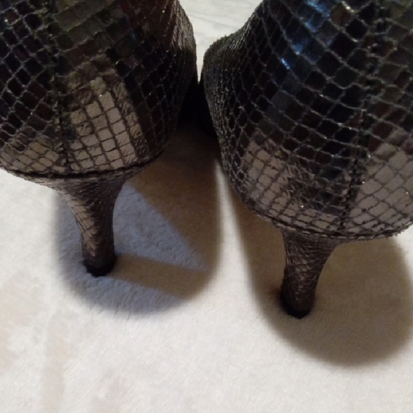 Franco Sarto Metallic Snakeskin Heels - Picture 2 of 7